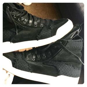 BALMAIN hightop sneakers